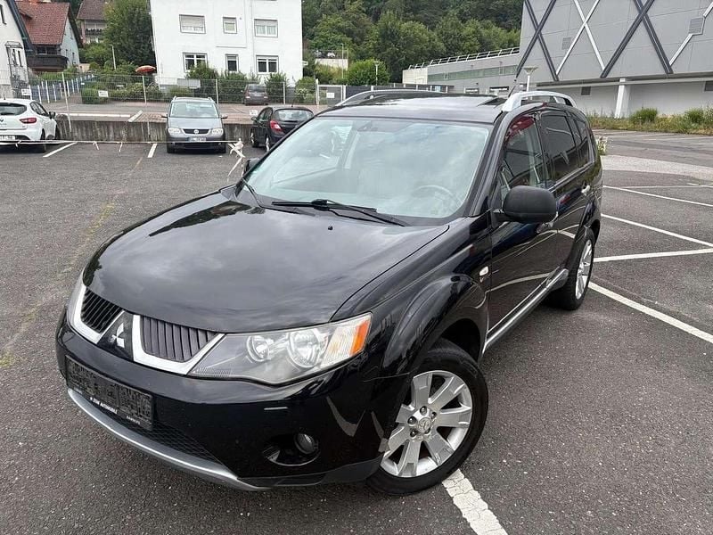 Pantherschwarz (p) Gebraucht 2008 Mitsubishi Outlander Instyle SUV | 2.999 € (Teuer) - Bild 1/4