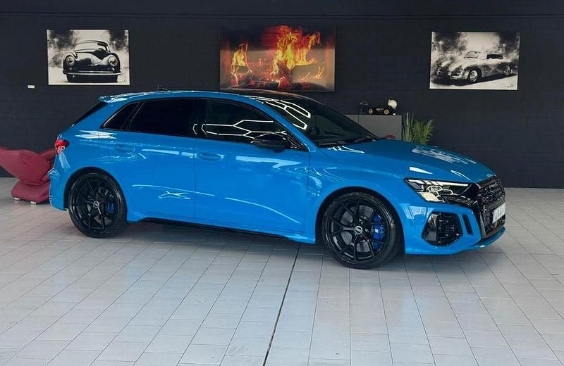 Gebraucht Audi RS3 Ambiente 400 PS (294 kW) 2021 Blau Limousine