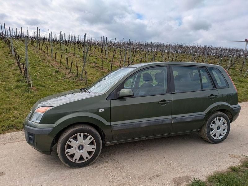 Gebraucht Ford Fusion 68 PS (50 kW) 2009 Grün Kleinwagen