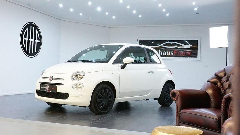 Weiß Gebraucht 2022 Fiat 500 Club Kleinwagen | 12.497 € (Fairer Preis) - Bild 1/4