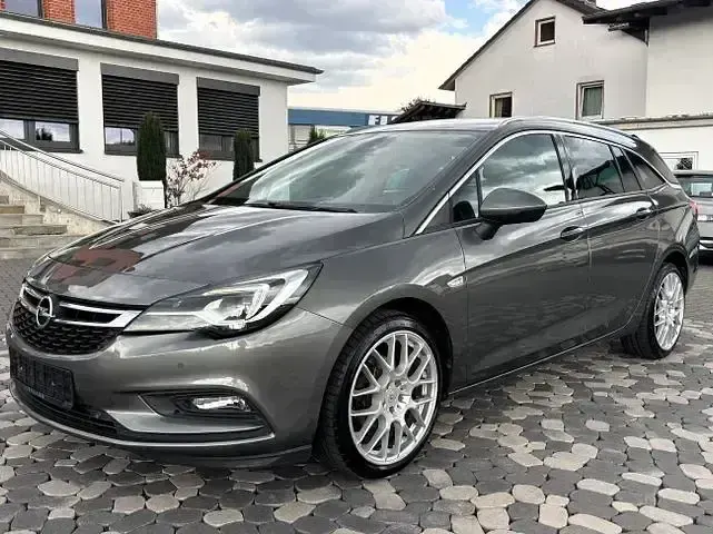 Gebraucht Opel Astra Innovation 150 PS (110 kW) 2019 Grau Kombi