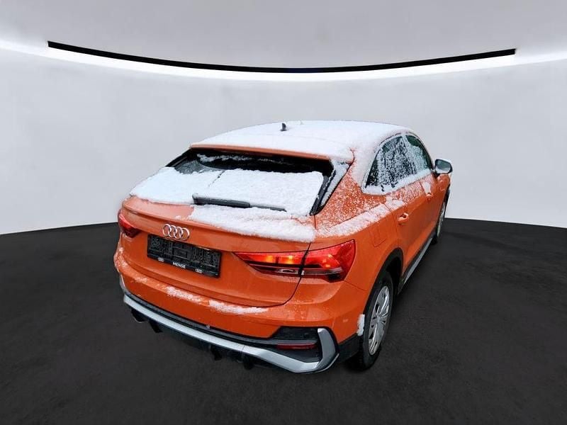 Gebraucht Audi Q3 Sportback S-Line 150 PS (110 kW) 2023 Orange SUV
