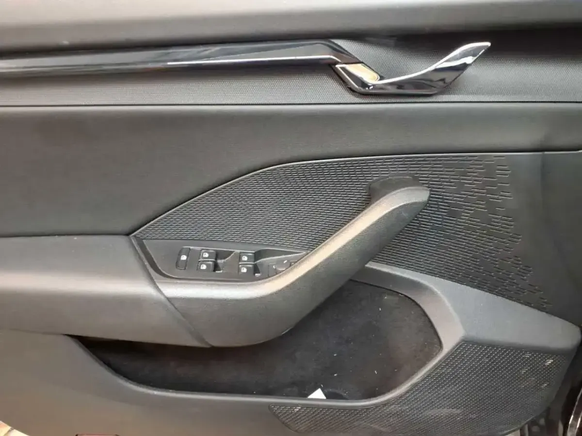 Gebraucht Skoda Octavia Ambition 150 PS (110 kW) 2022 Schwarz Kombi