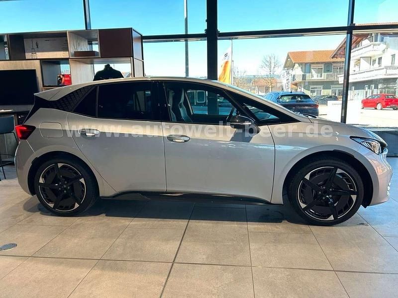 Neu Cupra Born 169 kW (231 PS) 2026 Geysirsilber Kleinwagen