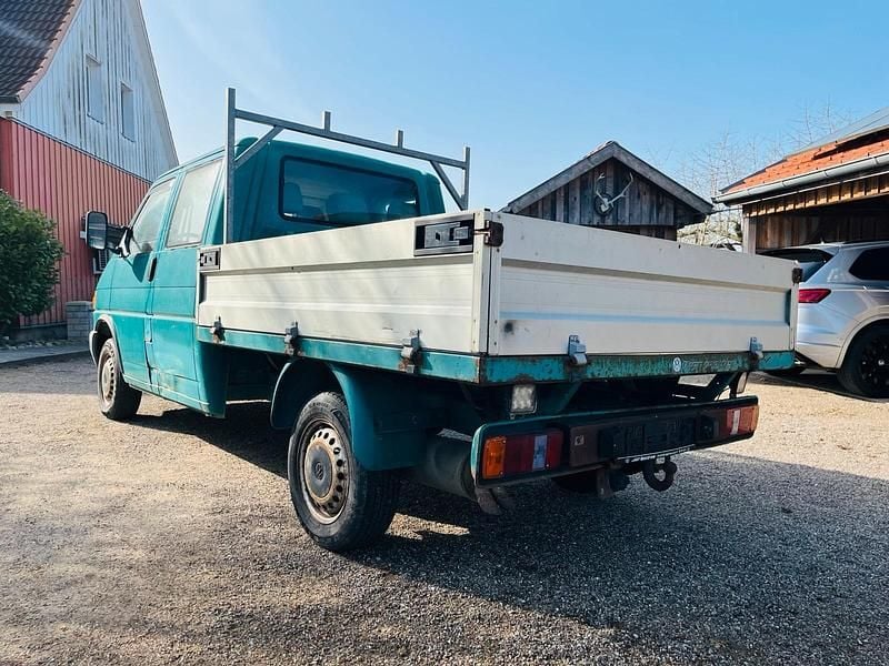 Gebraucht VW T4 75 PS (55 kW) 1999 Grün Van