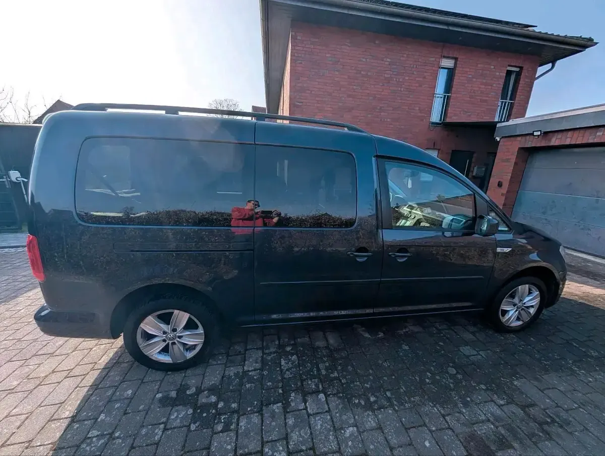 Gebraucht VW Caddy Maxi 150 PS (110 kW) 2016 Blau Van / Kleinbus