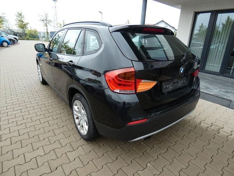 Gebraucht BMW X1 150 PS (110 kW) 2011 Schwarz SUV