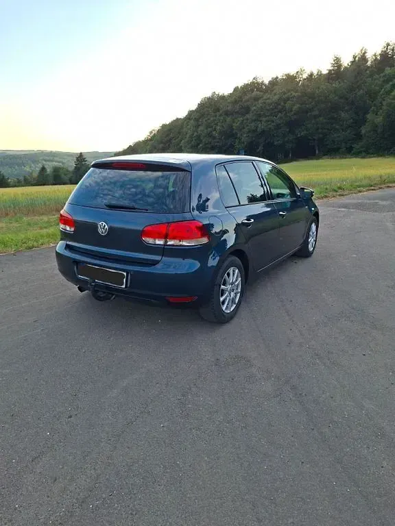Gebraucht VW Golf VII Match 105 PS (77 kW) 2012 Limousine