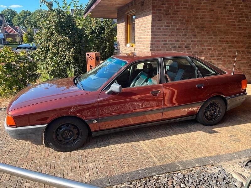 Gebraucht Audi 80 69 PS (50 kW) 1990 Rot Limousine