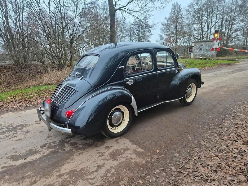 Gebraucht Renault 4CV 21 PS (15 kW) 1951 Blau Kleinwagen