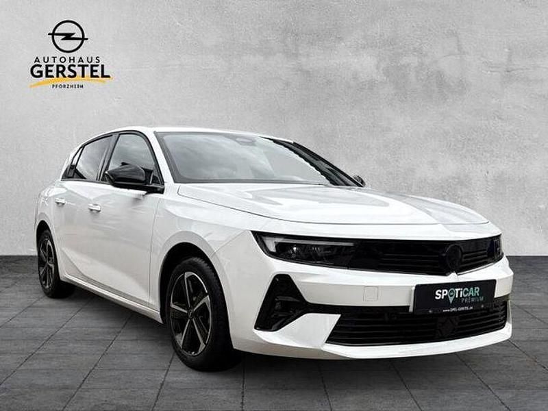 Gebraucht Opel Astra 131 PS (96 kW) 2024 Weiß Limousine