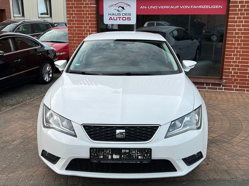 Second-hand Seat Leon Style 110 CP (80 kW) 2016 Alb Berlinǎ
