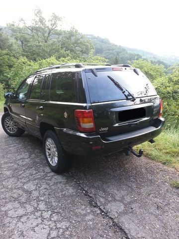 Gebraucht Jeep Grand Cherokee Limited 163 PS (119 kW) 2006 Schwarz metallic SUV
