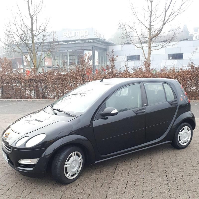 Schwarz Gebraucht 2004 Smart ForFour Limousine | 1.799 € - Bild 1/4