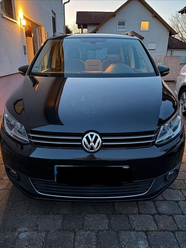 Gebraucht VW Touran 105 PS (77 kW) 2012 Schwarz Van / Kleinbus
