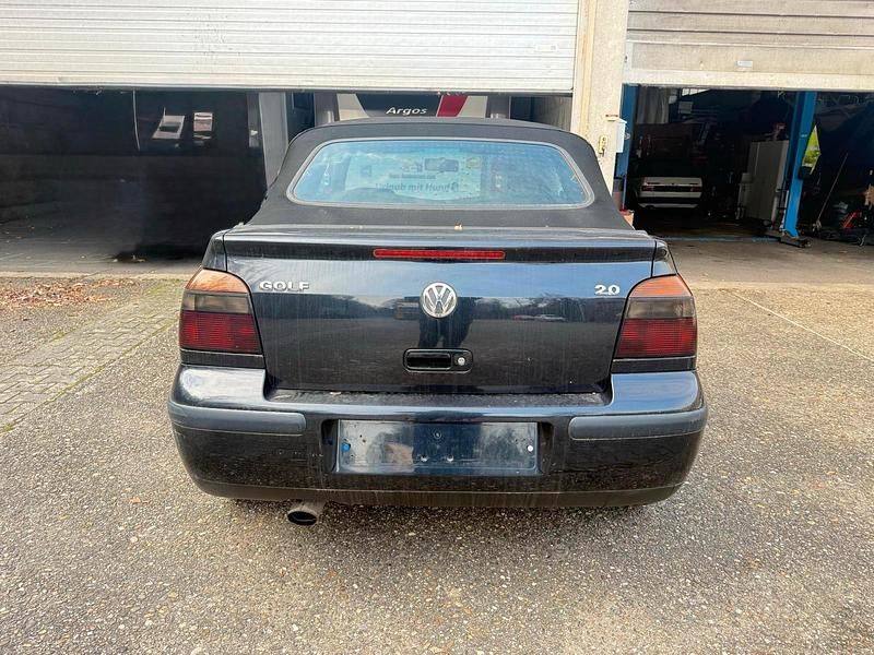 Gebraucht VW Golf Cabriolet 101 PS (74 kW) 1998 Blau Cabrio