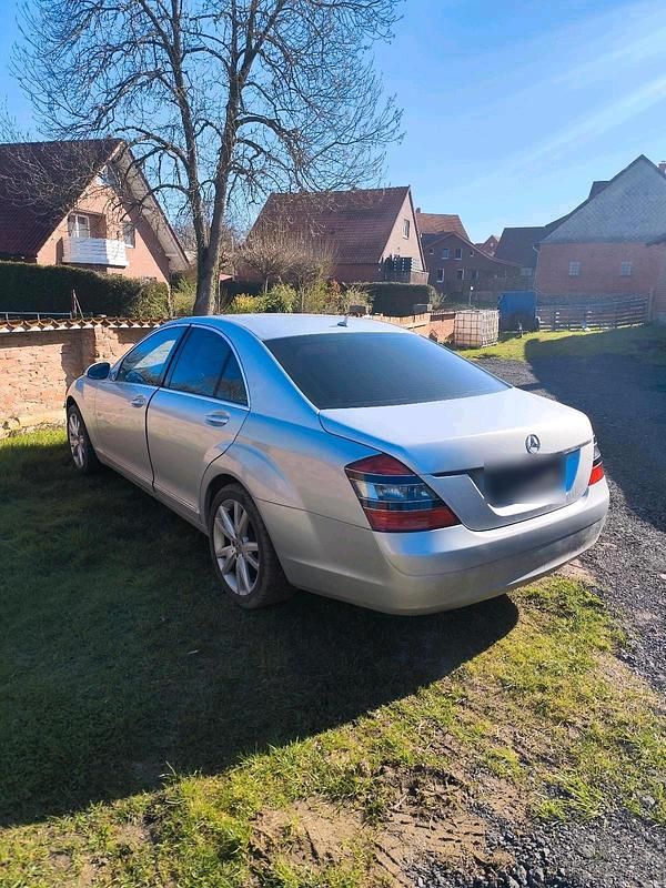 Gebraucht Mercedes S320 265 PS (194 kW) 2007 Silber Limousine
