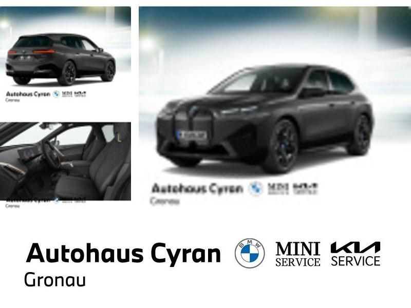 Grau Gebraucht 2024 BMW iX Sport Line SUV | 86.890 € - Bild 1/4