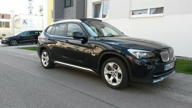 Gebraucht BMW X1 272 PS (200 kW) 2010 Schwarz metallic SUV