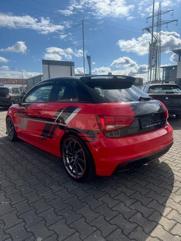 Gebraucht Audi A1 S-Line 185 PS (136 kW) 2013 Rot Kleinwagen