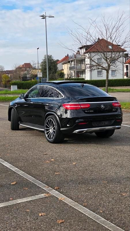Gebraucht Mercedes GLE500 465 PS (342 kW) 2017 Schwarz Coupé