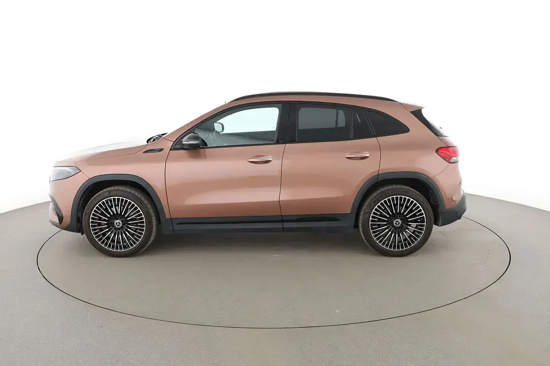 Gebraucht Mercedes EQA350 AMG line 214 kW (292 PS) 2022 Braun SUV