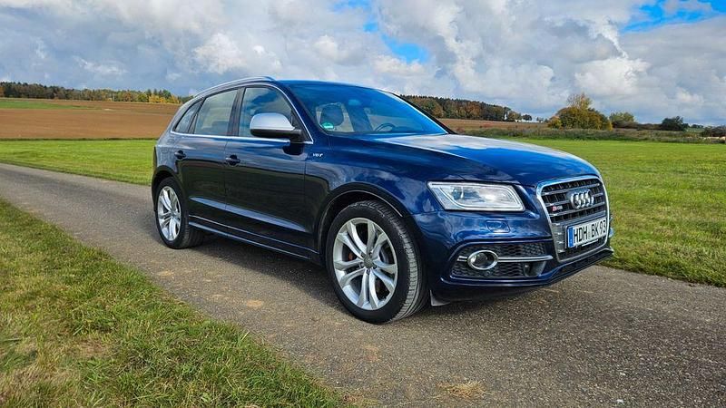 Blau Gebraucht 2013 Audi SQ5 Sport SUV | 20.100 € (Fairer Preis) - Bild 1/4