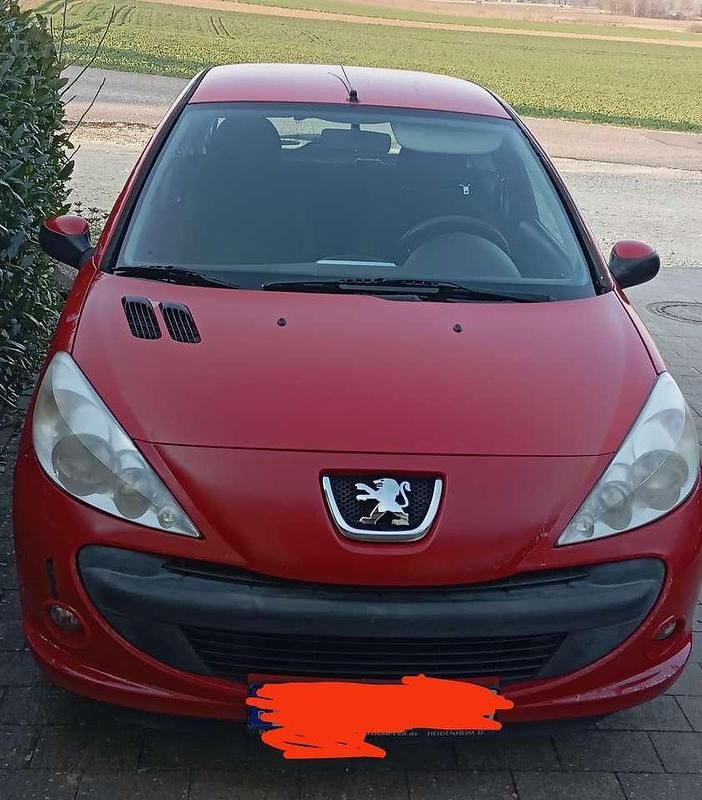 Gebraucht Peugeot 206 60 PS (44 kW) 2009 Rot Limousine
