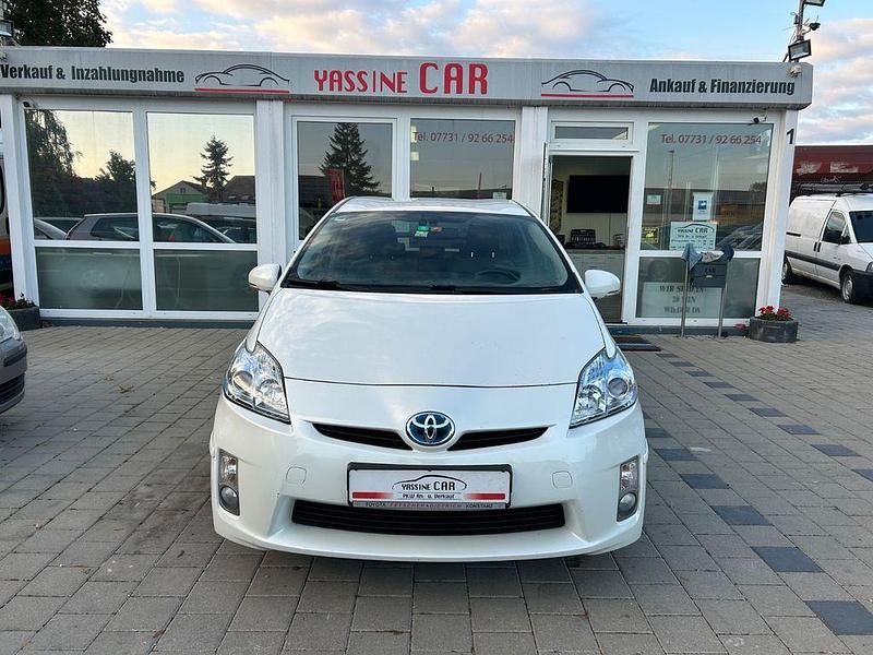 Gebraucht Toyota Prius Life 99 PS (72 kW) 2009 Weiß Kleinwagen