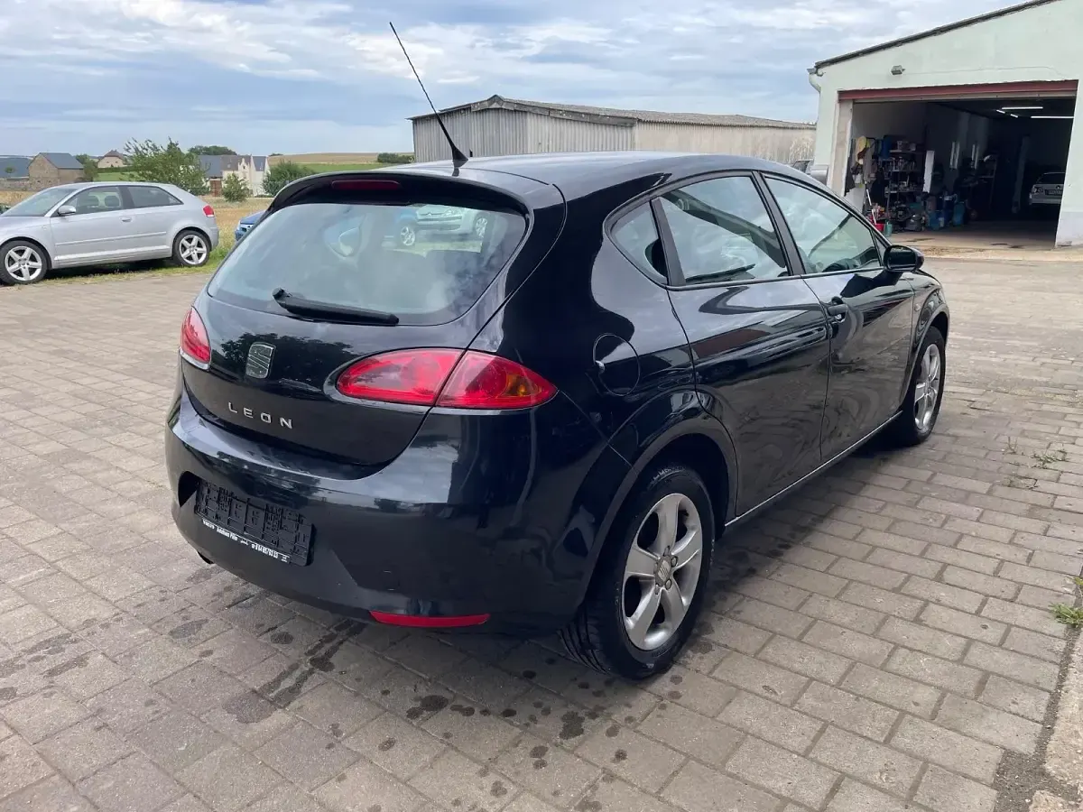 Gebraucht Seat Leon Reference 105 PS (77 kW) 2008 Schwarz Kleinwagen
