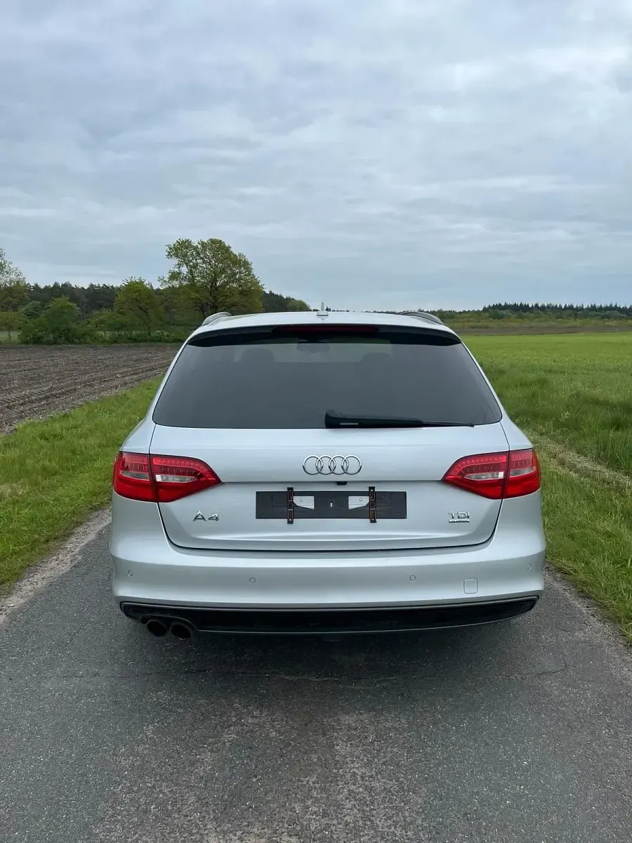 Gebraucht Audi A4 177 PS (130 kW) 2014 Silber Kombi