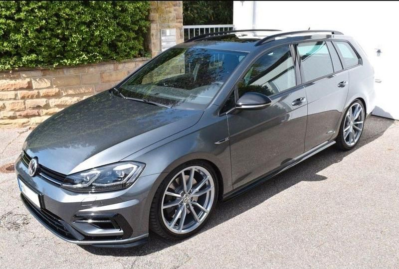 Gebraucht VW Golf VII R 370 PS (272 kW) 2017 Grau Kombi