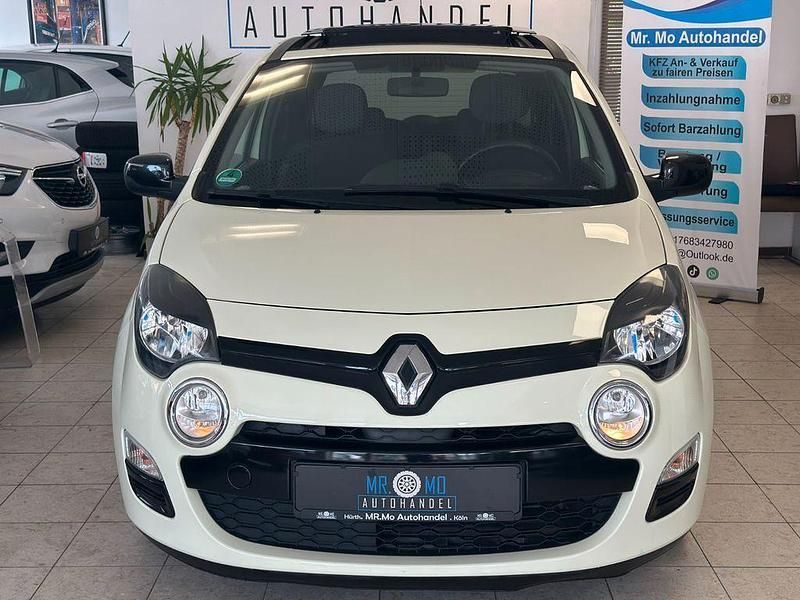 Weiß Gebraucht 2012 Renault Twingo Dynamique Kleinwagen | 4.199 € (Fairer Preis) - Bild 1/4