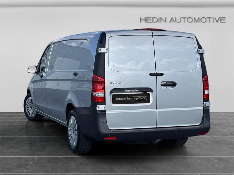 Usata Mercedes e-Vito 85 kW (116 CV) 2023 Argento Monovolume