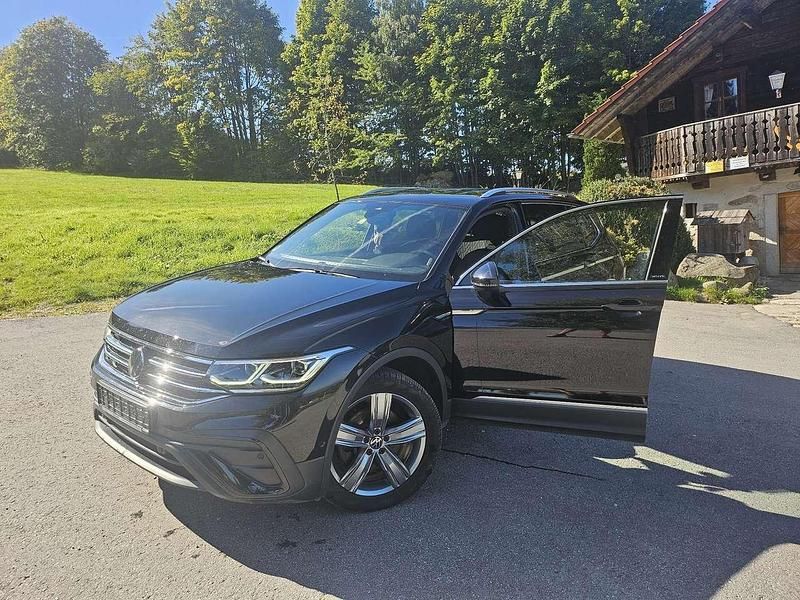 Gebraucht 2023 VW Tiguan Allspace Elegance SUV | 36.000 € (Fairer Preis) - Bild 1/4