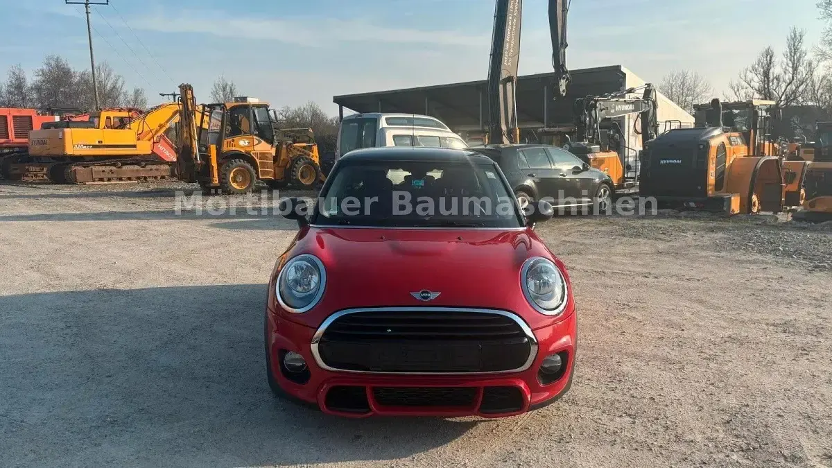 Gebraucht Mini Cooper D 116 PS (85 kW) 2015 Rot Kleinwagen
