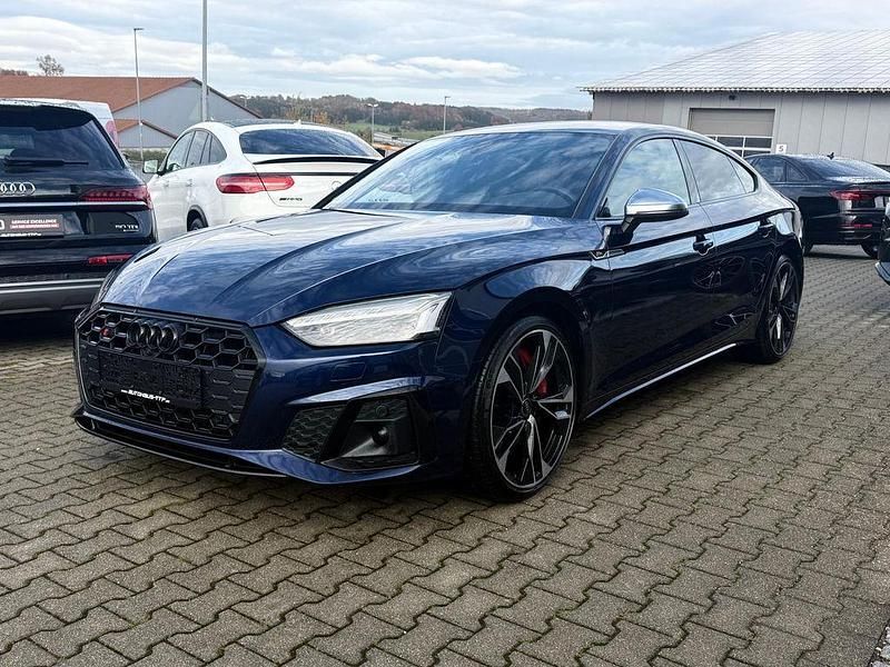 Navarrablau metallic Gebraucht 2023 Audi S5 Sportback Sport Kleinwagen | 49.490 € (Fairer Preis) - Bild 1/4