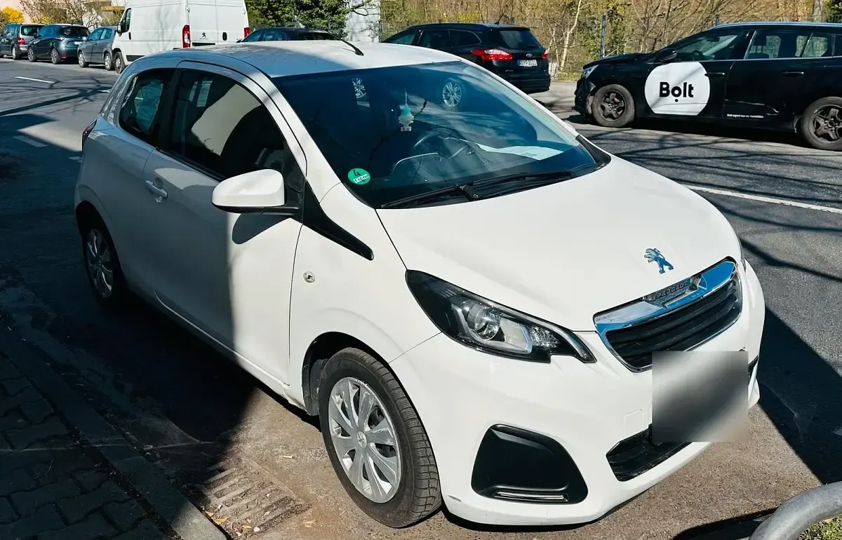 Gebraucht Peugeot 108 69 PS (50 kW) 2015 Weiß Kleinwagen