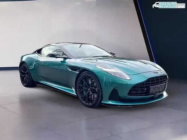 Gebraucht Aston Martin DB12 680 PS (500 kW) 2024 Racing green Coupé
