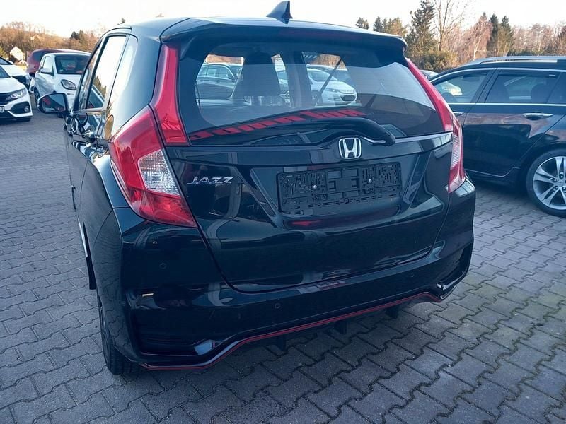 Gebraucht Honda Jazz Dynamic 131 PS (96 kW) 2019 Schwarz Kleinwagen