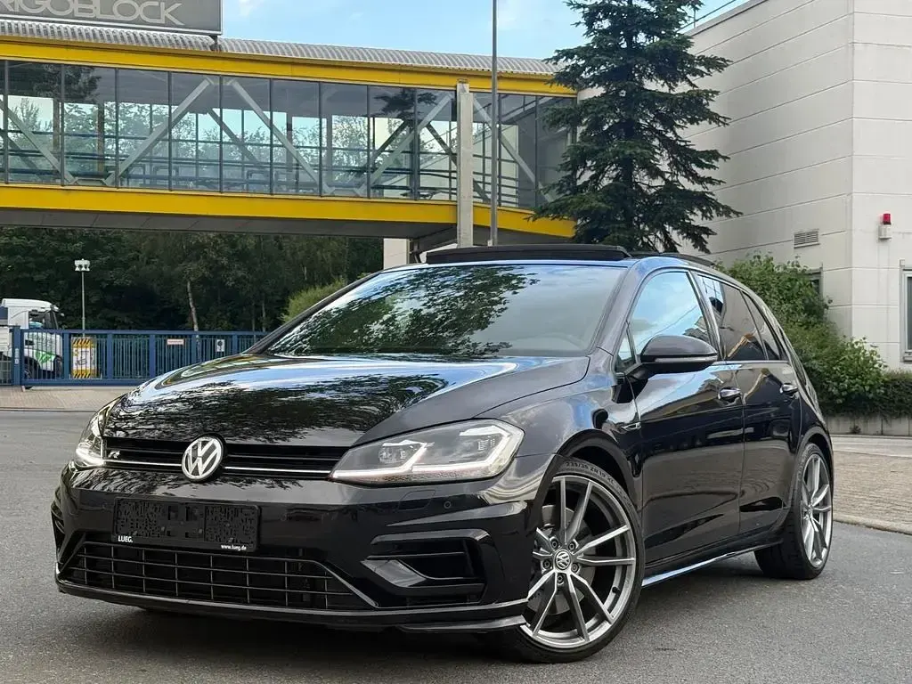 Gebraucht VW Golf VII R 310 PS (228 kW) 2017 Schwarz Limousine