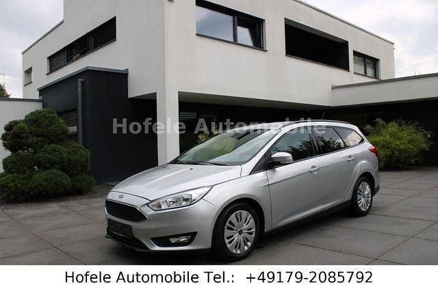Silber Gebraucht 2018 Ford Focus Business Edition Limousine | 10.950 € (Superpreis) - Bild 1/4