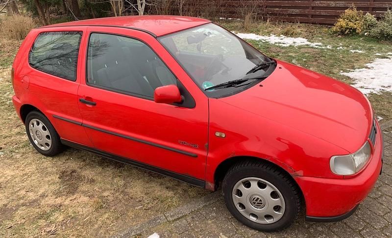 Gebraucht VW Polo 70 PS (51 kW) 1998 Rot Kleinwagen