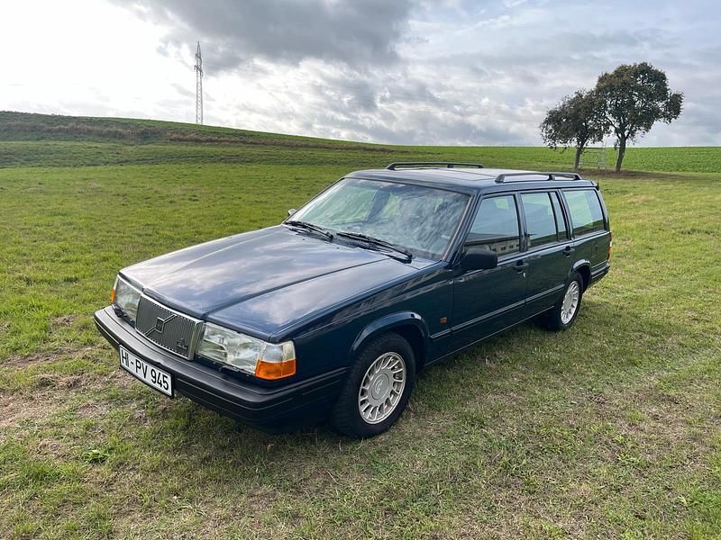 Blau Gebraucht 1995 Volvo 940 Kombi | 9.450 € - Bild 1/4