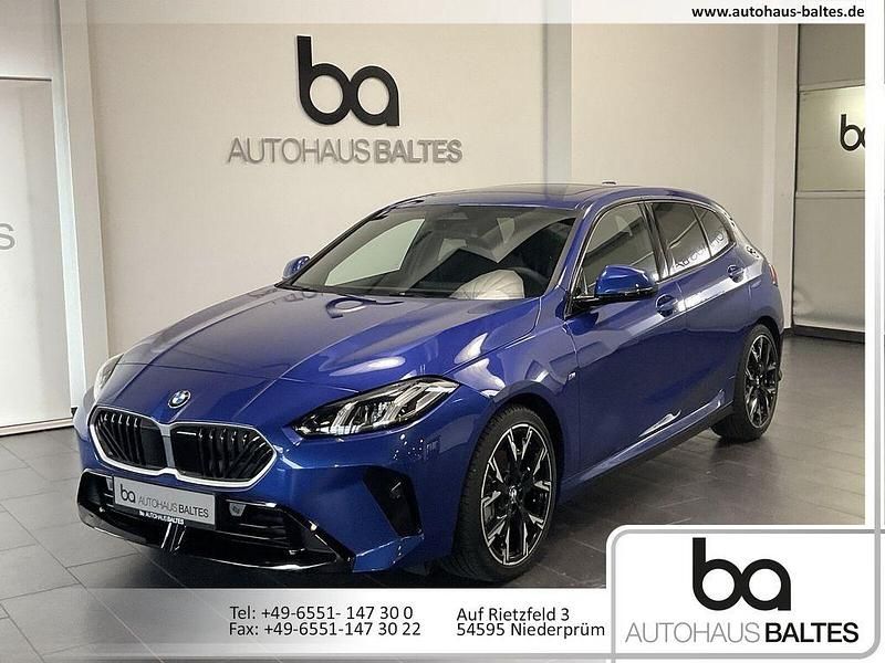 Portimao blau met. Gebraucht 2025 BMW 120 M Sport Kleinwagen | 34.850 € (Fairer Preis) - Bild 1/4