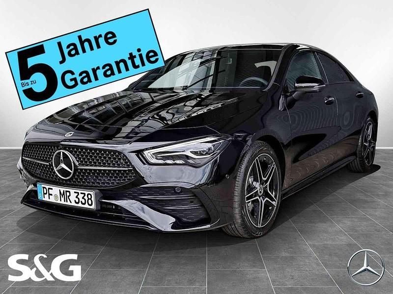 Schwarz Gebraucht 2025 Mercedes CLA200 AMG line Coupé | 42.488 € (Teuer) - Bild 1/4