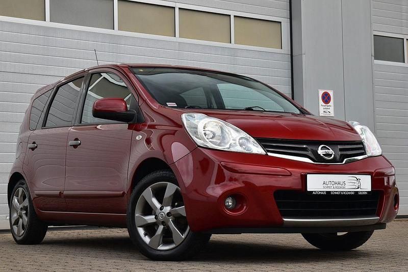 Rot Gebraucht 2010 Nissan Note I-Way Van / Kleinbus | 2.999 € (Fairer Preis) - Bild 1/4