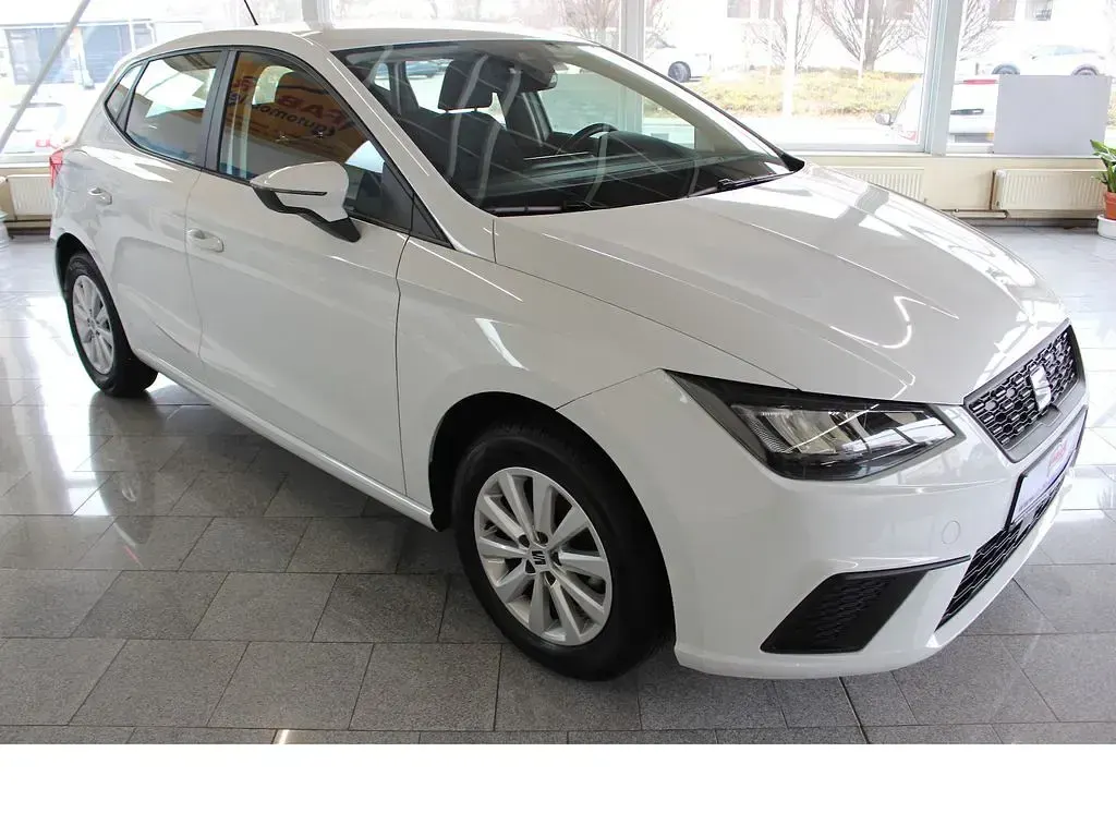 Gebraucht Seat Ibiza Style 95 PS (69 kW) 2022 Weiß Kleinwagen
