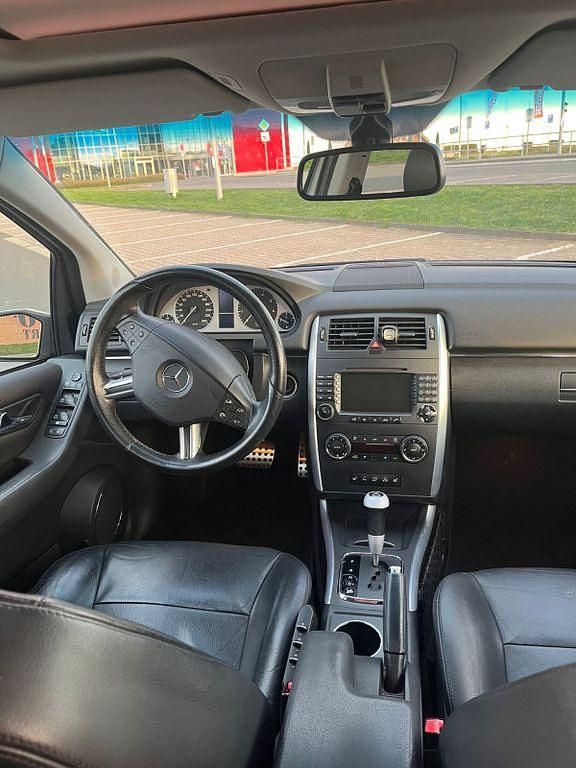 Gebraucht Mercedes B200 136 PS (100 kW) 2007 Silber Van / Kleinbus