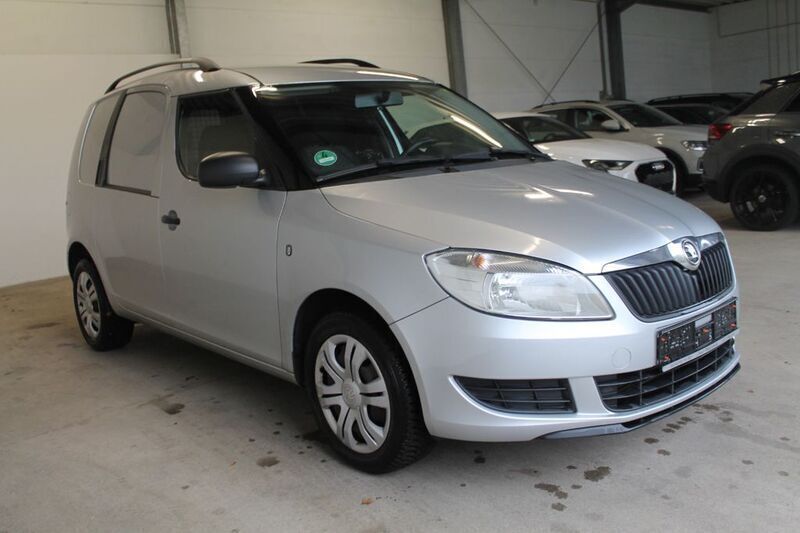 Silber Gebraucht 2015 Skoda Roomster Kombi | 2.950 € (Guter Preis) - Bild 1/4